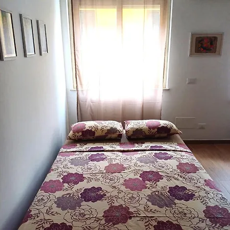 49 - Da Frank Apartment
